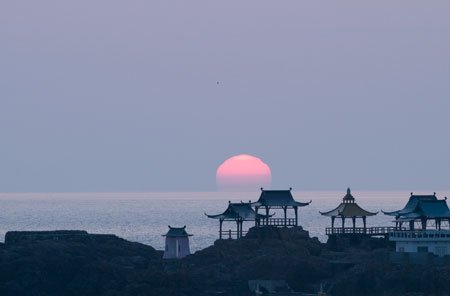 竜宮城の朝日